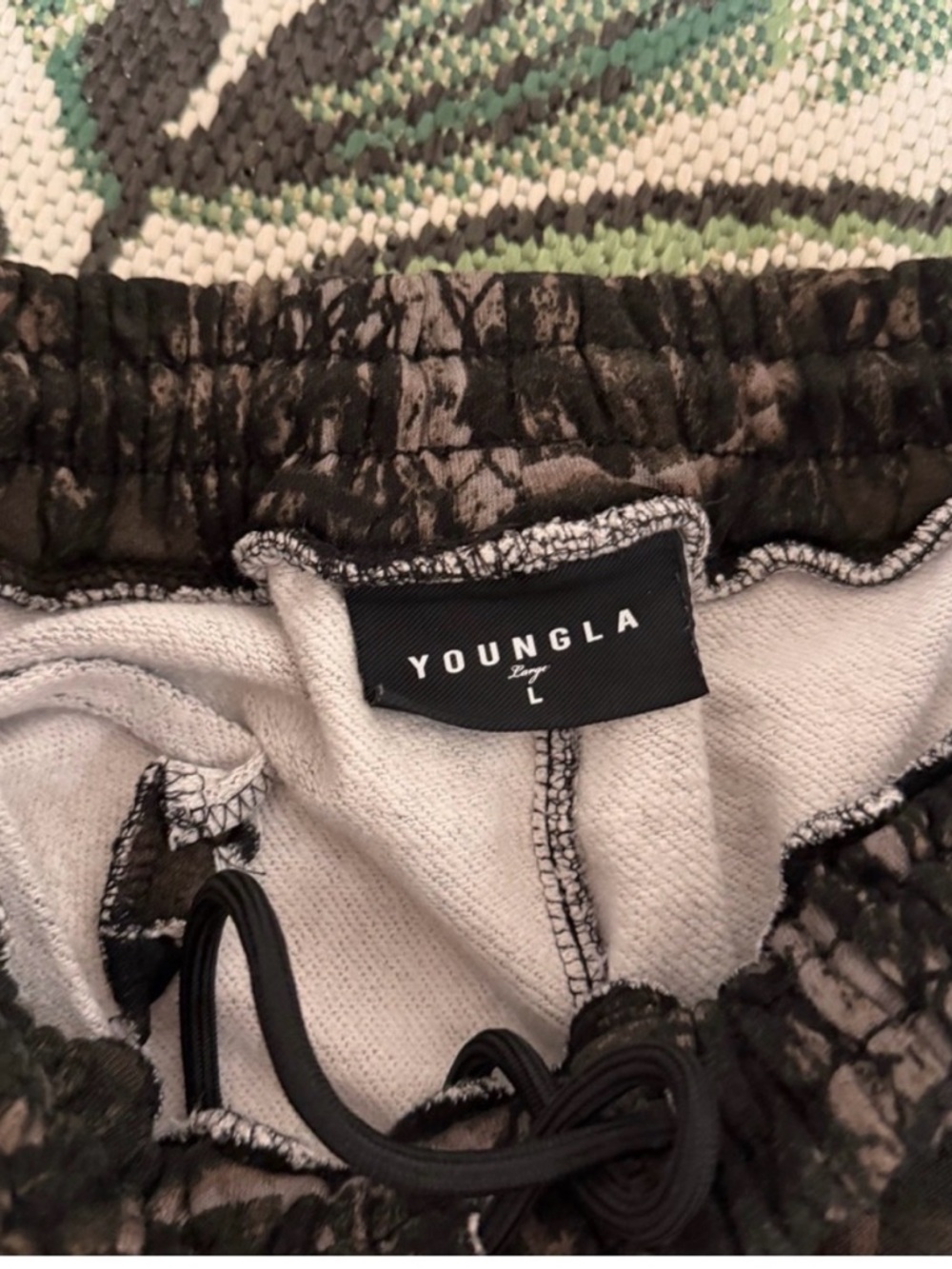 YoungLA tree camo jogger - Picture 2 of 3